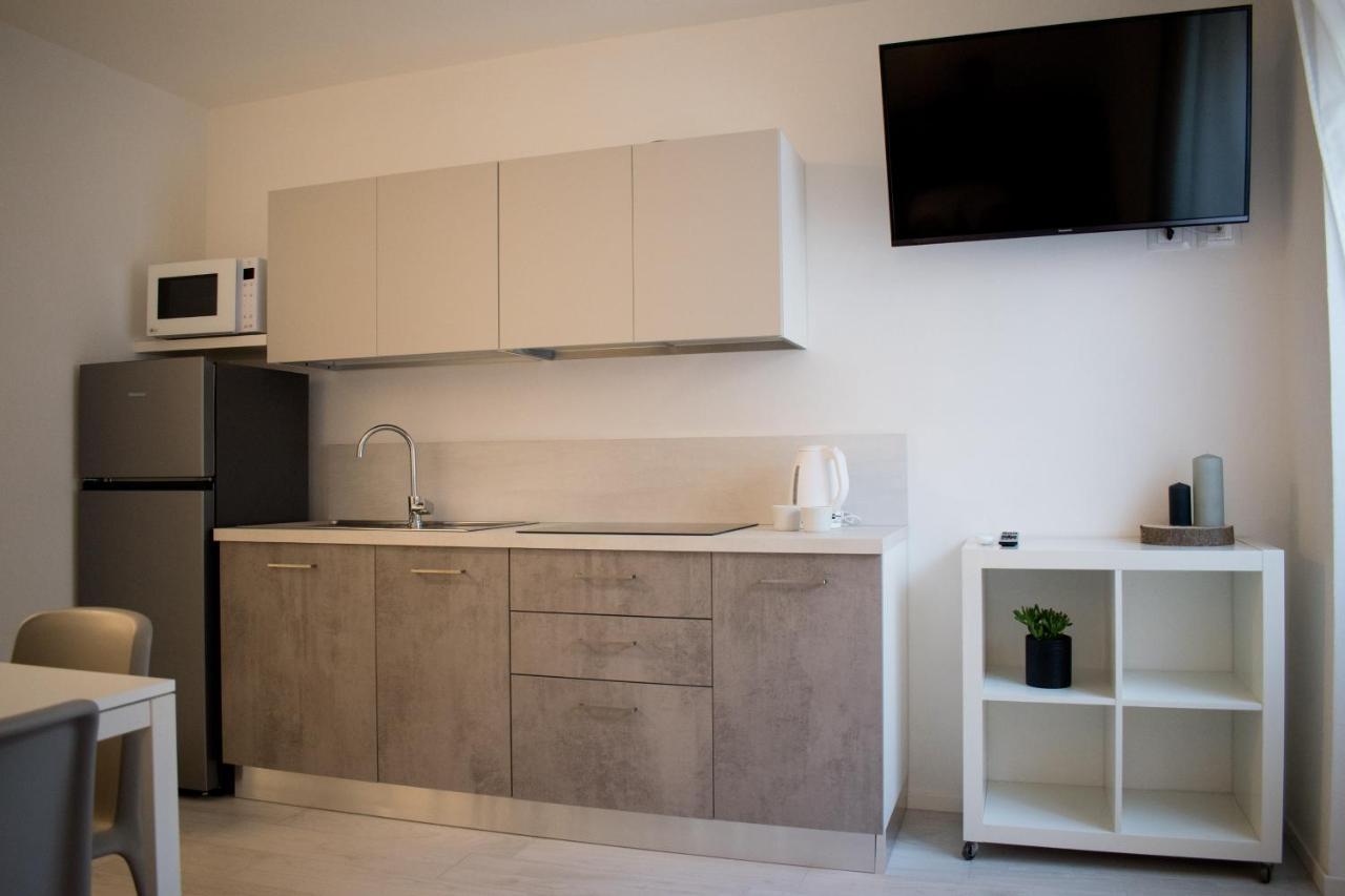 Ca Rita Apartments Мальчезине Экстерьер фото